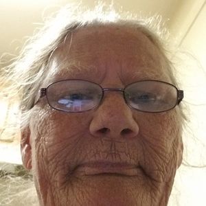 Meet your Posher, Sandy